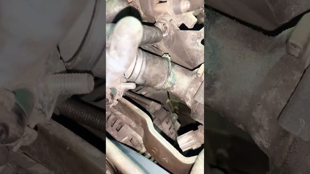 NISSAN VANETTE F8 ENGINE HOW TO REPLACE THERMOSTAT WITHOUT REMOVING THE INTAKE MANIFOLD смотреть онлайн