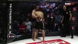 НЕРЕАЛЬНЫЙ БОЙ РУССКОГО С ЧЕЧЕНЦЕМ Анатолий Токов vs Арби Монстр Агуев