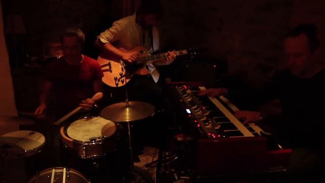 Gibson es 175. Watch What Happens (Michel LeGrand). смотреть онлайн