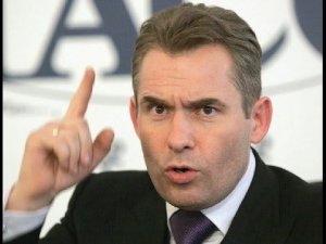 Павел Астахов извинился перед "сморщенными женщинами"