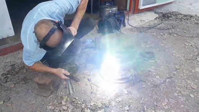 Подставка под коптилку,котелок,казанок смотреть онлайн