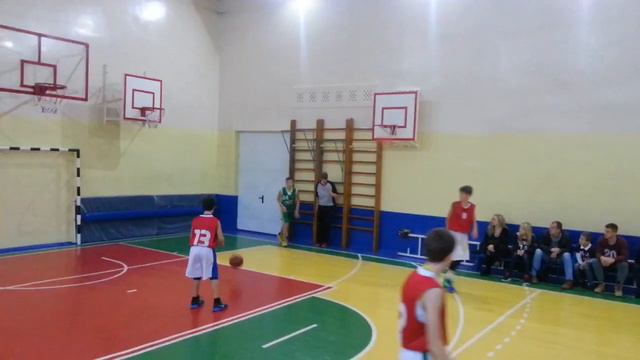 БК "Ильичёвец" - БК "Шипы" 3 и 4 четверти смотреть онлайн