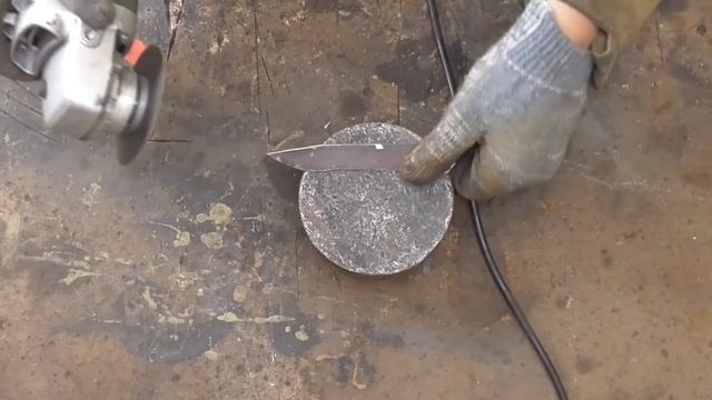 Как сделать нож бабочку! Владюша делает вещи выпуск №5! смотреть онлайн