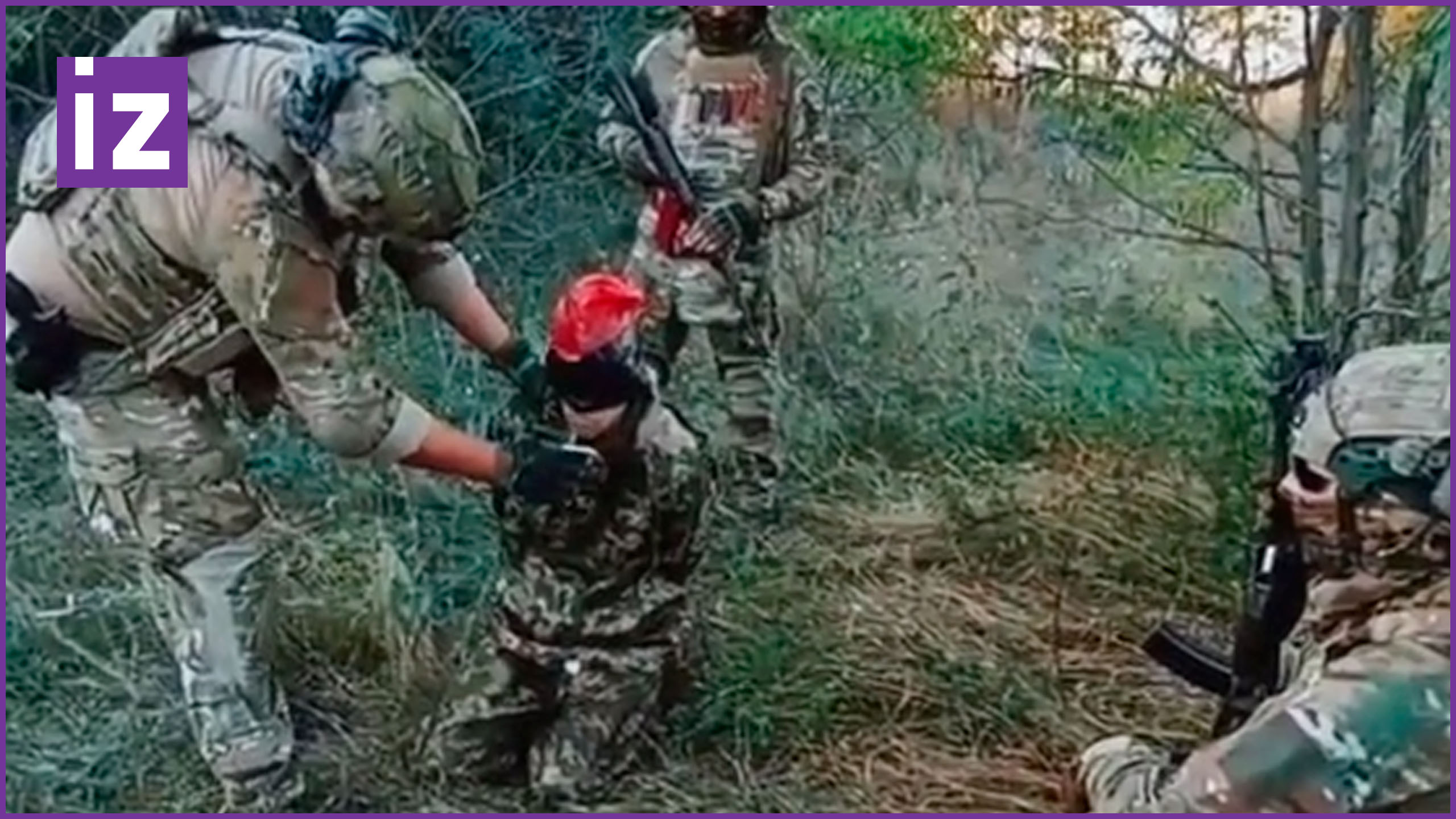 «Лучше пить сок, чем умереть в посадке»: наши бойцы напоили ВСУшника соком