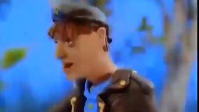 а поезд чух-чух-чух только когда говорят поезд у кого-то бо-бо -- bezboltenko [ПЕРЕЗАЛИВ] смотреть онлайн