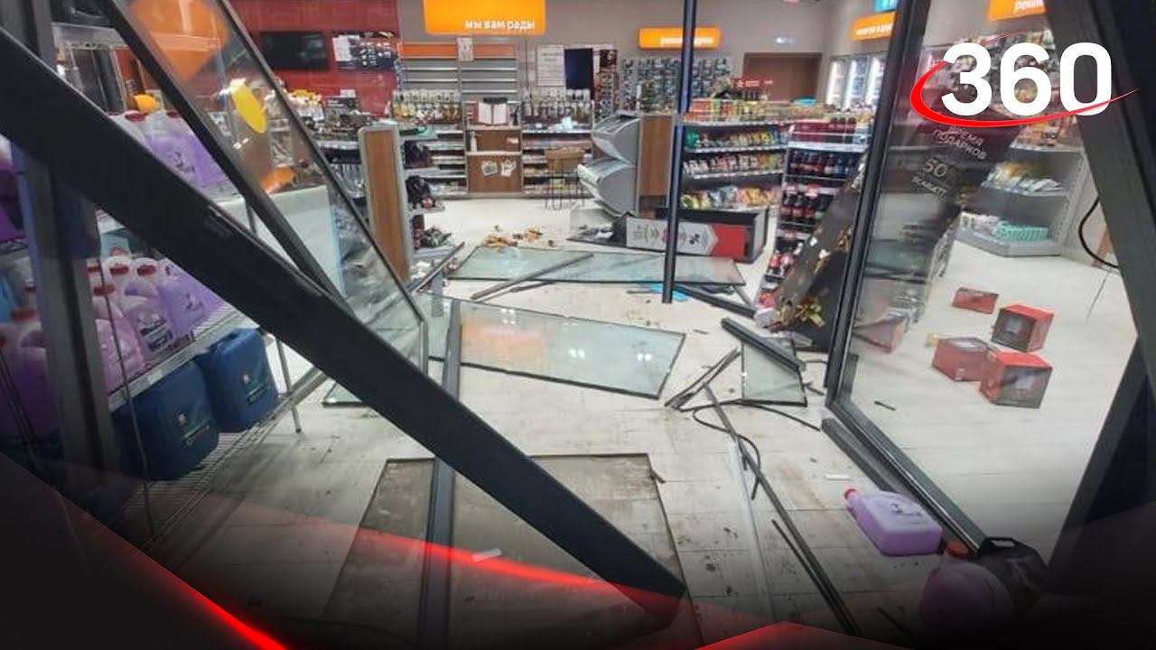 Пьяный протаранил АЗС в Волгограде — не дали заправиться