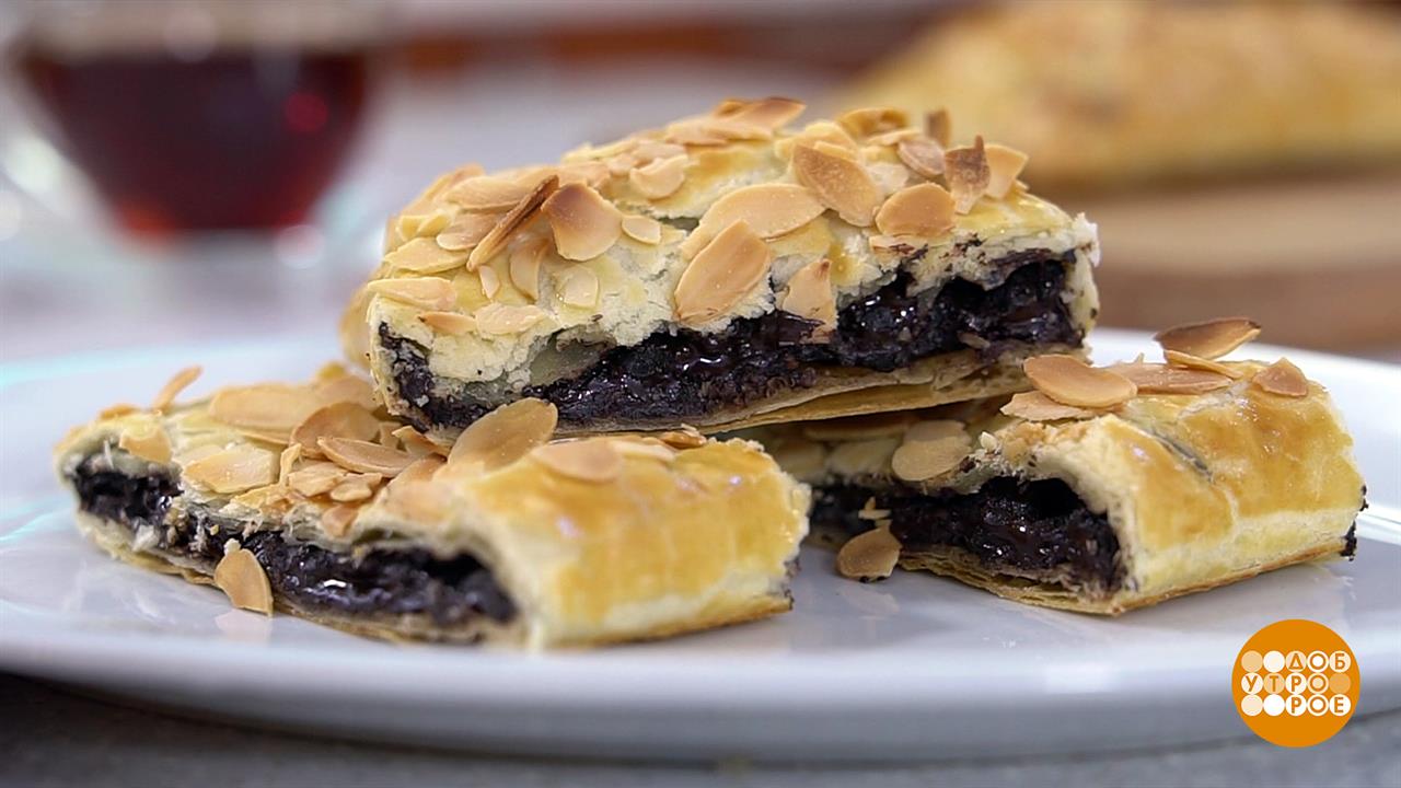 Быстрый пирог с шоколадом. Доброе утро. Фрагмент выпуска от 13.05.2019