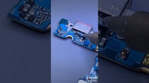 Samsung А 5  2017  (не заряжается замена конвектор зарядки)