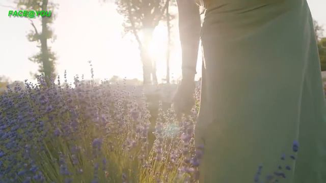 russian flower girl with her mom (Official 4K Video) смотреть онлайн