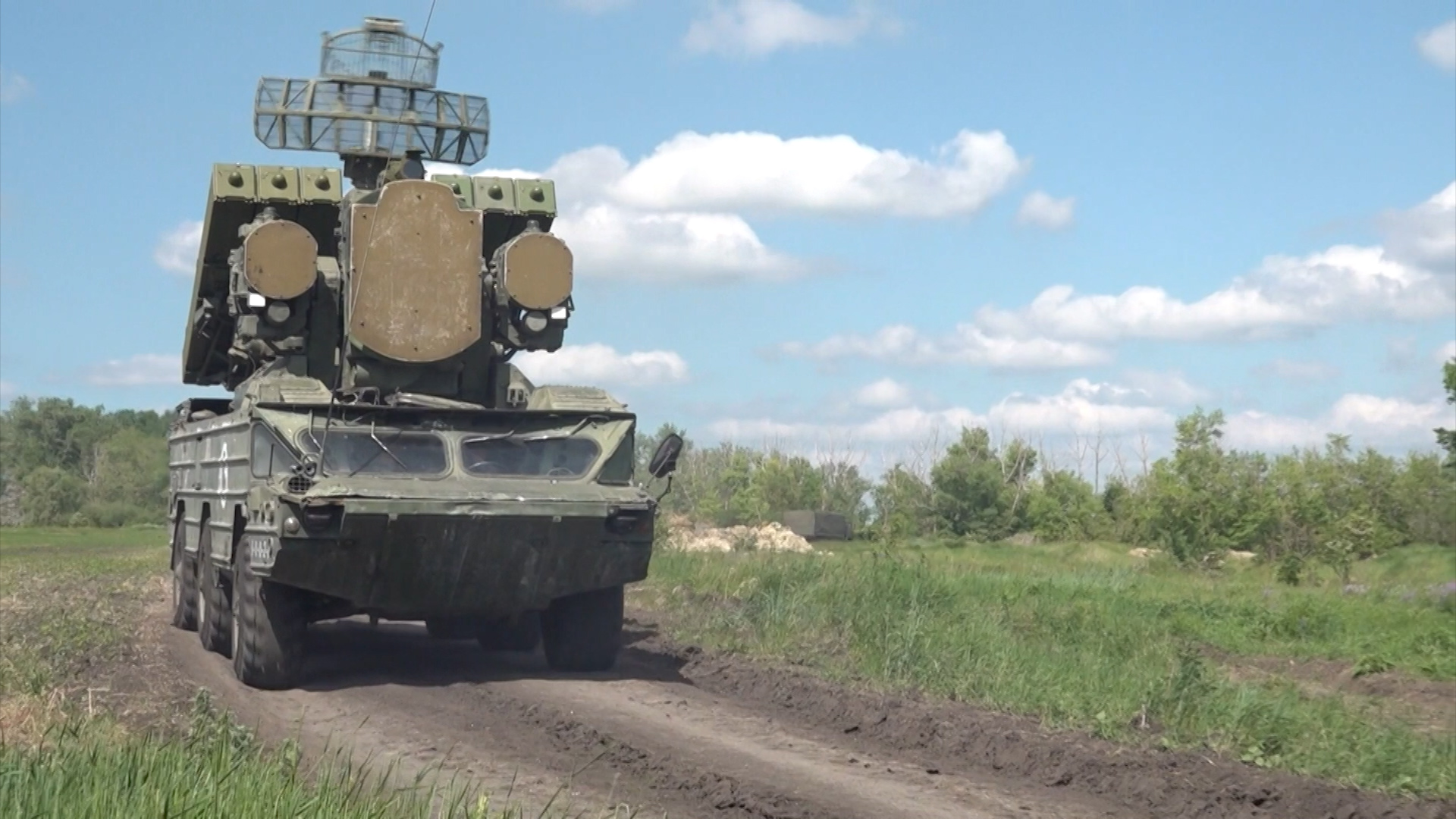 Минобороны показало кадры боевой работы ЗРК "Оса-АКМ" / События на ТВЦ