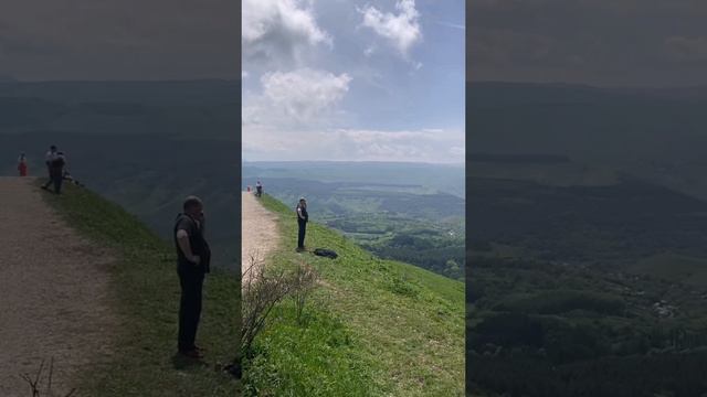 Здесь должен был быть вид на Эльбрус. Кисловодск.