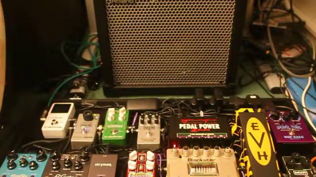 Musicman Axis loop through Roland Cube 80XL amplifier