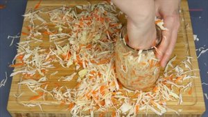 Квашеная капуста  Вкусная и ХРУСТЯЩАЯ  Delicious Sauerkraut