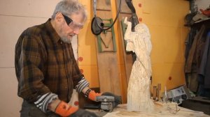 Деревянная скульптура Стива Лестера. Резьба по дереву болгаркой. /Wooden sculpture Steve Lester.