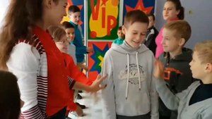 Упражнение на доверие, контактность и сплочение коллектива.