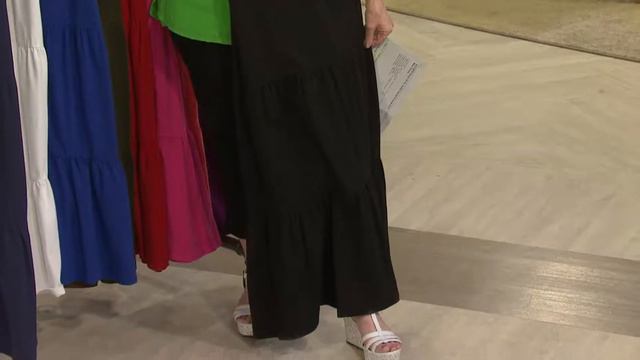 Denim & Co. Solid Tiered V-neck Knit Maxi Dress with Jane Treacy смотреть онлайн