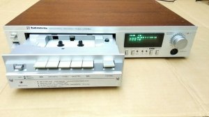 Винтажный советский кассетный магнитофон Radiotehnika MP-201 СССР-1983-год