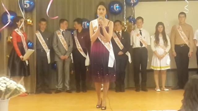 читает стихотворение маме смотреть онлайн