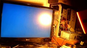 Два монитора на одном компьютере с одной видеокарты.