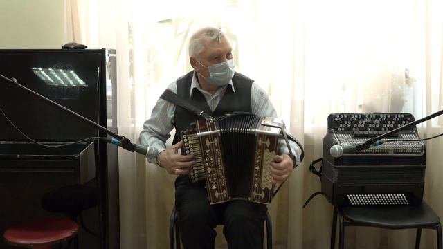 Гармонь Д.И.Конькова