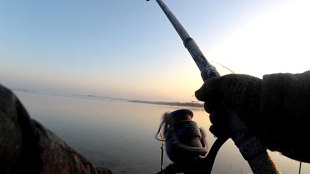 Рыбалка с ночевкой. водоем Спартак.