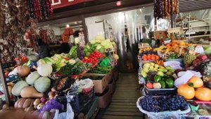 Рынок на границе с Абхазией.