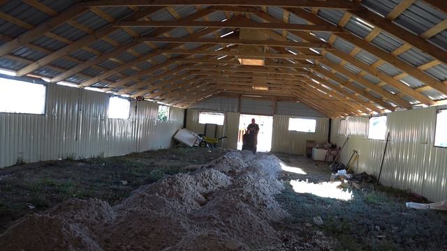 Бес платно песок,сарай для свиней,на дому смотреть онлайн