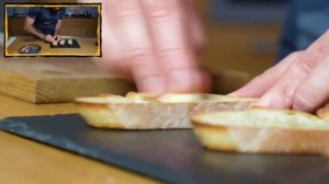 Брускетта с ростбифом. Три варианта приготовления итальянской закуски.