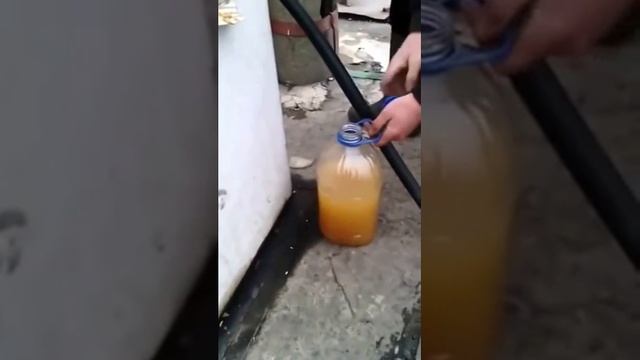 Почему запрещают заливать БЕНЗИН в пластиковую тару!!! смотреть онлайн