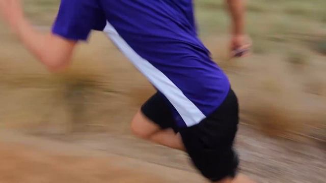 КТО БОЛЬШЕ ПОХУДЕЕТ ЗА 24 ЧАСА Челендж | Stokes Twins на русском смотреть онлайн