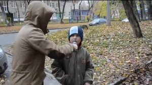 Английский урок бесячий но "чурки" уже дети говорят.
