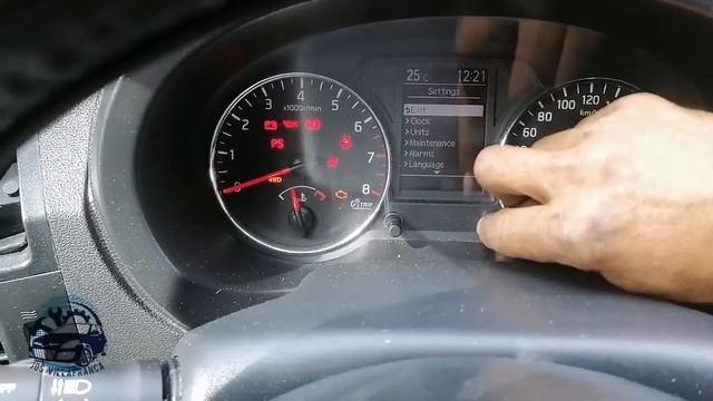 NISSAN X TRAIL.. ..testigo de mantenimiento... reiniciar el contador de servicios cambio de aceite смотреть онлайн