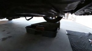 05 VOLVO S40 I HOW TO OIL CHANGE VIDEO 2.4L Engine DIY Instructional