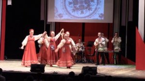 Ансамбль "Звоны" - У наших воротьев