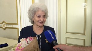 Глава КЧР Рашид Темрезов вручил государственные награды жителям республики