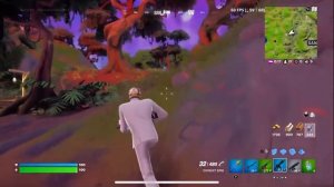 Fortnite mobile / iPhone 11 gameplay(Xbox Cloud Gaming)