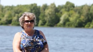 Как  убрать краску с кожи после окраски волос