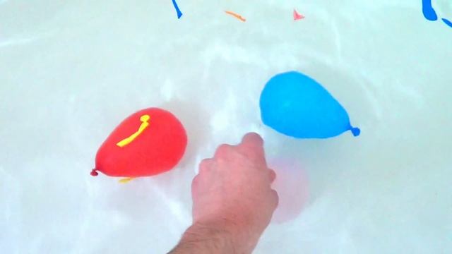 Learn Colors & Numbers w/ Candy & Water Balloons! смотреть онлайн