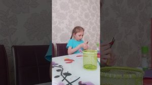 Сегодня я покажу вам,  как изготавливается бумажная собака.