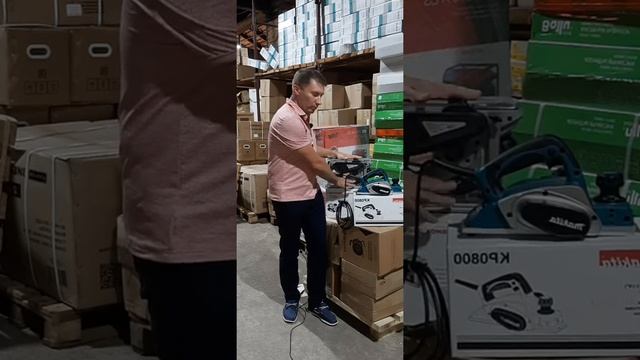Рубанок электрический СТАВР РЭ-110-1500СТ и Электрорубанок Makita KP0800