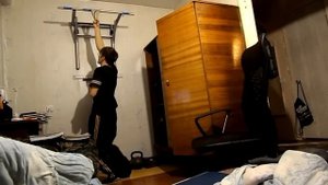 подтягивания на 1 пальце рекорд, +16 кг и на количество. pullups on 1 finger +16kg