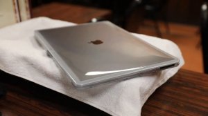 Clear Bump Protection for Your MacBook! - Tech 21 Pure CLEAR Case - MacBook Pro Touch Bar - Review