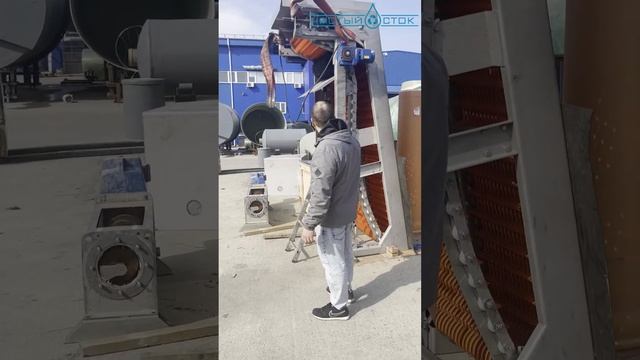 Крючковая решетка. Борьба от говна и палок смотреть онлайн