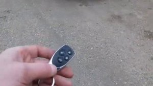 Открытие двери автобуса с брелка