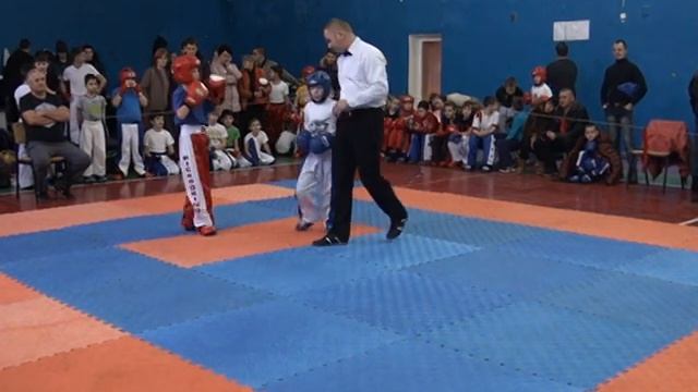 Гриченюк Юрий 1.1 ЛАЙТ 14.02.16 Чемпионат и Первенство г.Севастополь по кикбоксингу WAKO смотреть онлайн