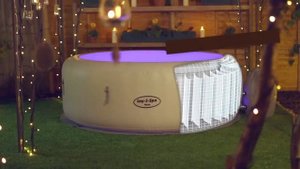 Надувная джакузи Bestway Paris Lay Z Spa 54148 (RU)