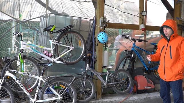 Зачем нам куча ВЕЛОСИПЕДОВ в загородном доме? Как купить хороший ВЕЛИК? смотреть онлайн