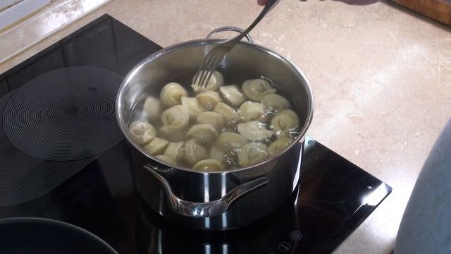 Пельмени застеночные смотреть онлайн