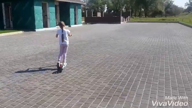 Двухколесный Самокат Scooter Urban с ручным тормозом смотреть онлайн