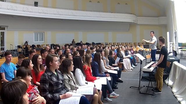 ???РАСПЕВКИ ( самый новый авторский комплекс распевания хора) смотреть онлайн